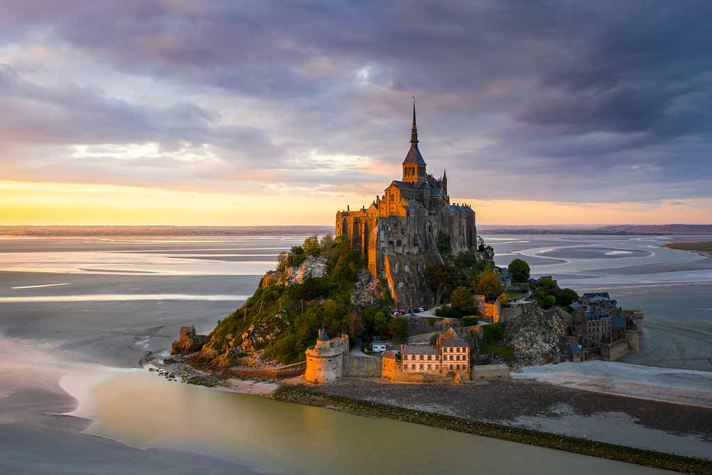 The 13 Most Haunted Castles In Europe - Fritzguide