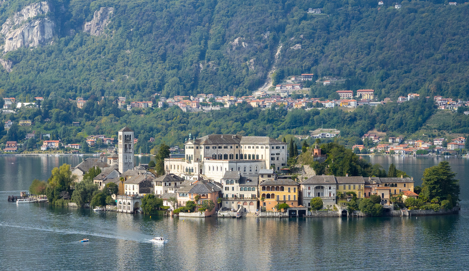 The 15 Most Beautiful Lake Towns in Europe - Seite 2 von 15 - Fritzguide