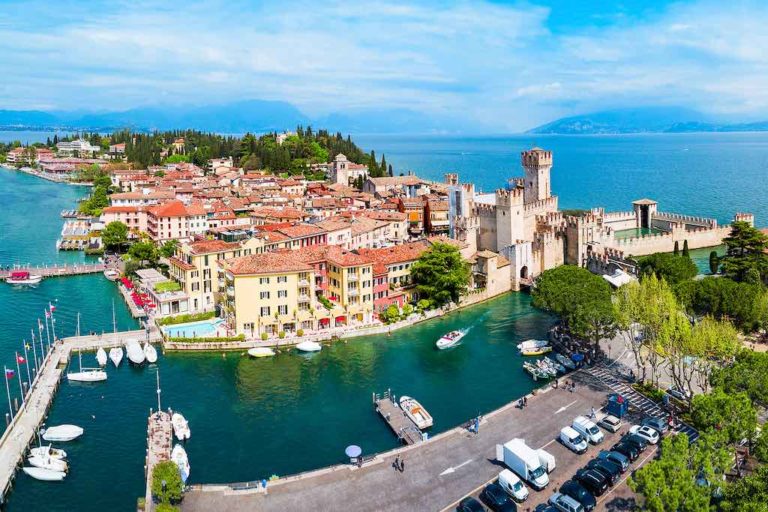 Die 21 besten Sehenswürdigkeiten und Ausflugsziele am Gardasee Die 21 besten Sehenswürdigkeiten und Ausflugsziele am Gardasee